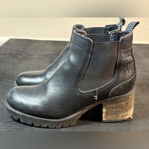 Bull boxer women’s leather cory ankle block boots size 7